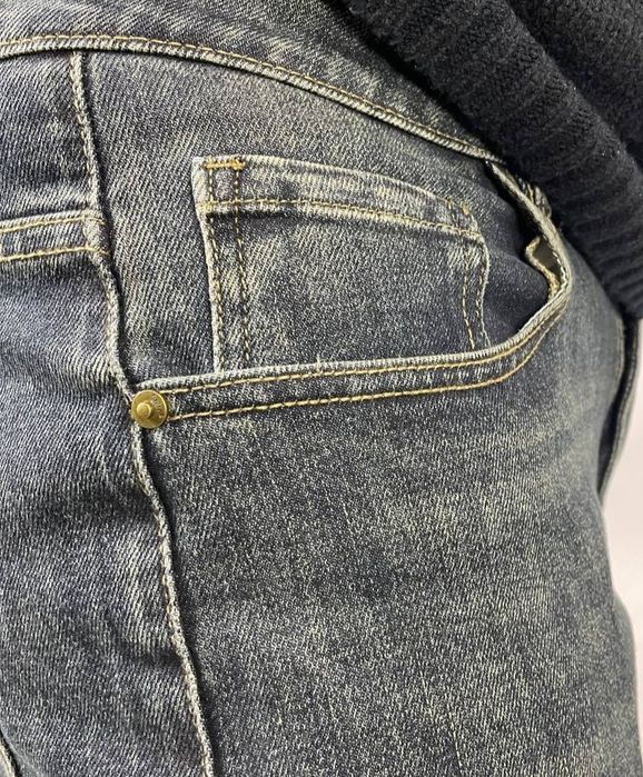 Мужские джинсы демисезонные