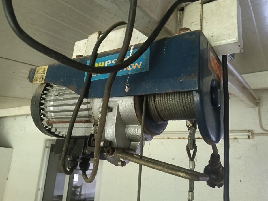 Guincho elétrico carga 400 kg