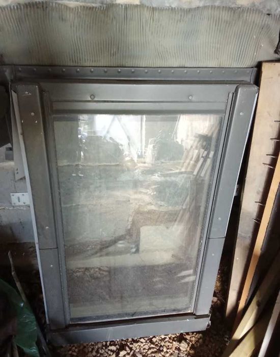 Okno dachowe używane na sprzedaż