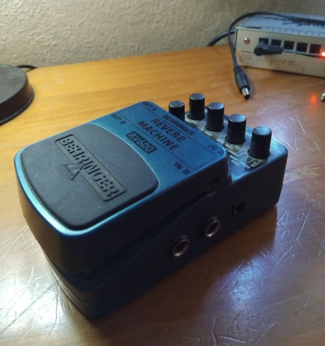 Behringer RV600 Reverb Machine