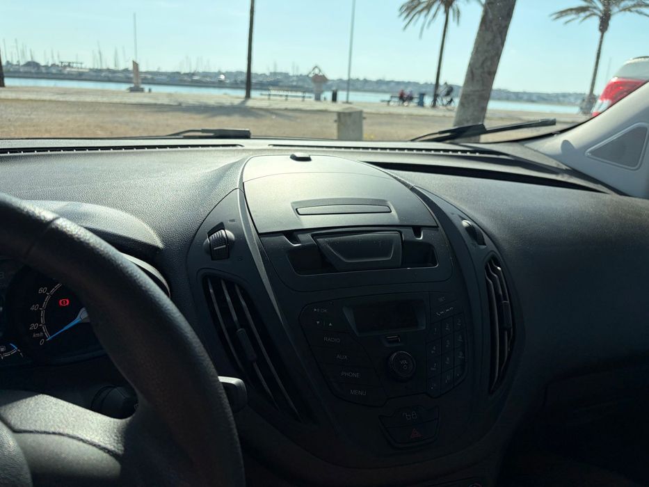 Ford Tourneo Courier 1.0 EcoBoost Ambiente