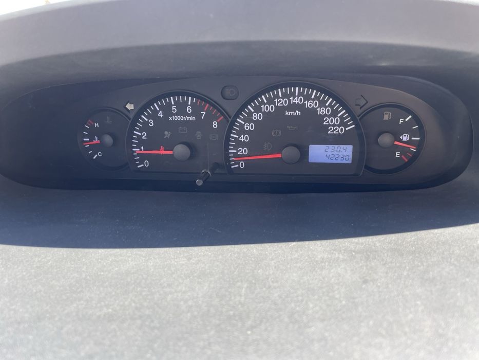 Машина Geely MK 2011/бензин.