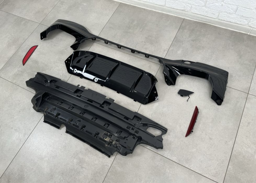 Диффузор накладка на бампер BMW 5 G30 на м пакет бмв г M5 черный