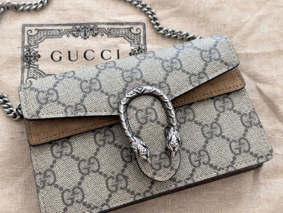 Bolsa Gucci com bag e lenço