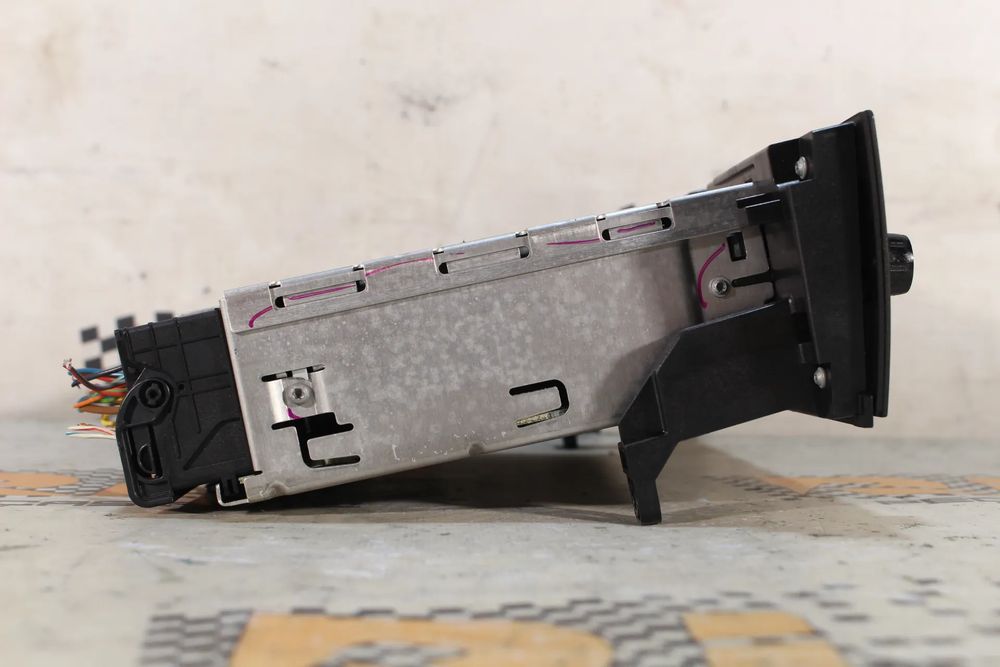 Rádio / auto-rádio BMW 1 (E87)