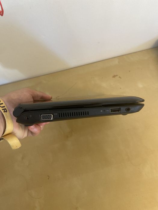 Computador Compaq mini CQ10