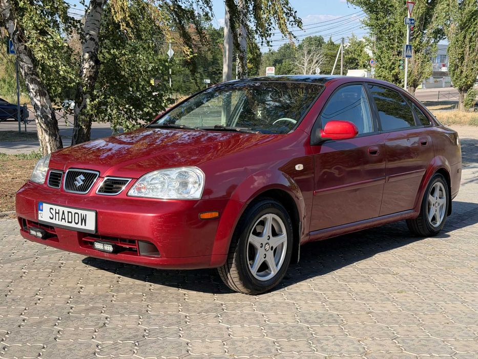 Продам SUZUKI Forenza 2003р 2.0газ-бенз Автомат