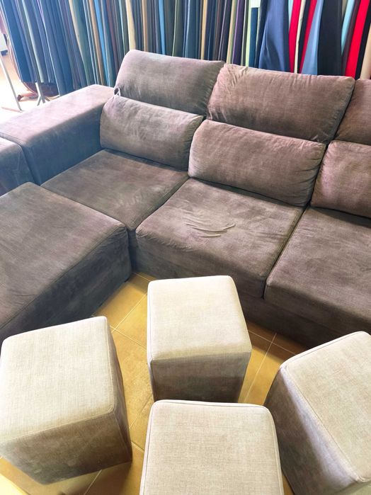 Sofá vintage castanho c/chaise long + 4 bancos incluídos