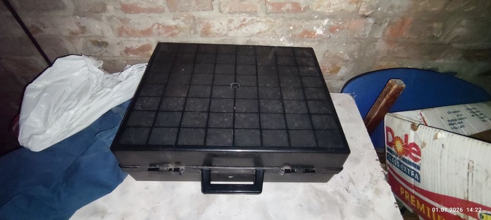 Друкарська печатна машинка Любава