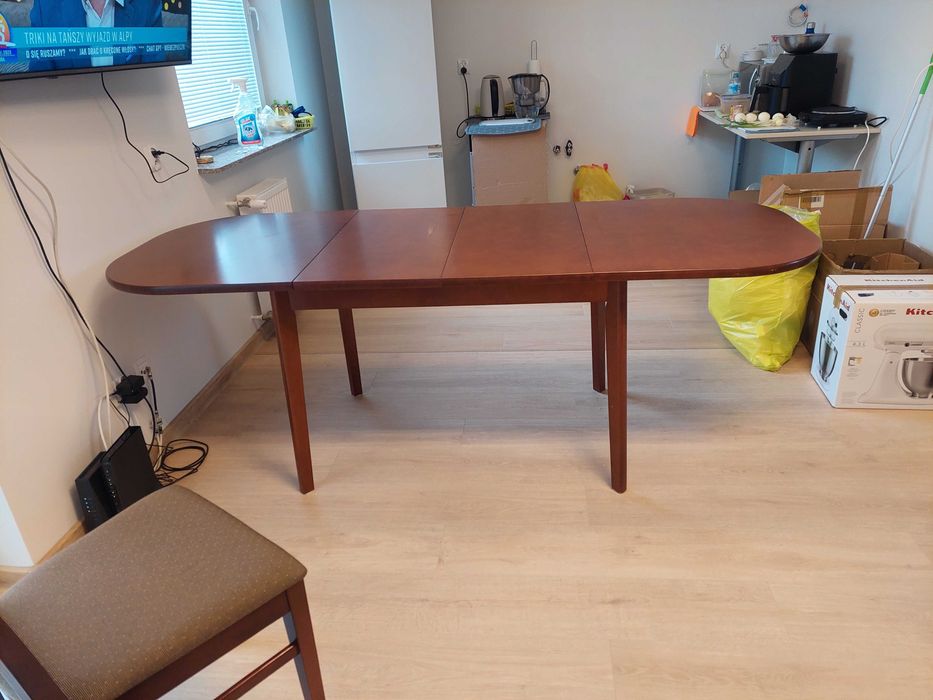 Stół i 4 krzesła
