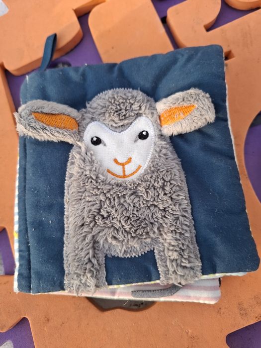 книжечка   мяка для найменших