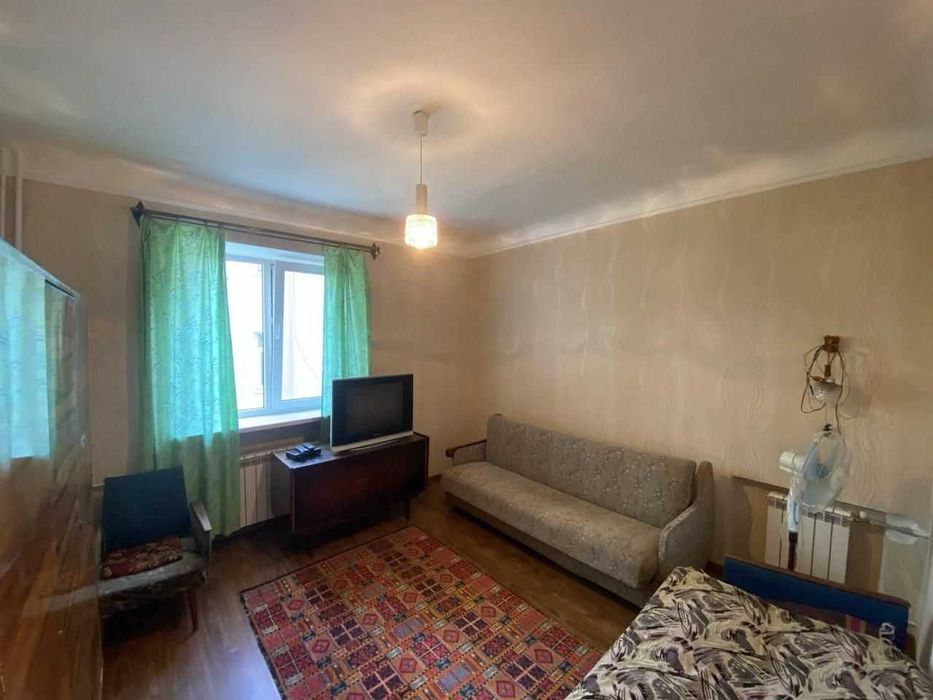 Продам 3-кімн. квартиру, Самарський р-н, мікр-н Придніпровський AK