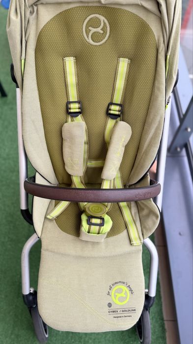 Cybex Eezy S Twist+2 Goldline