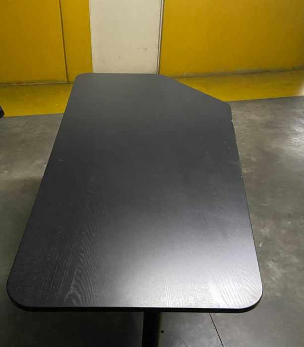 Mesa de escritório64585539070210122
