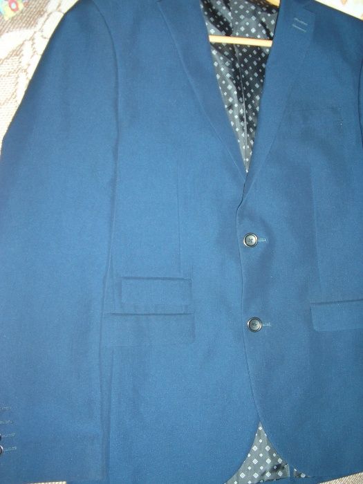 Пиджак школьный или офисный синего цвета на 48-50-52 размер стильный