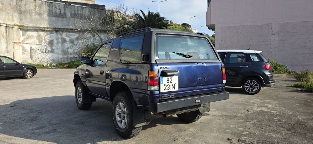 Opel Frontera Sport 2.5 TDS