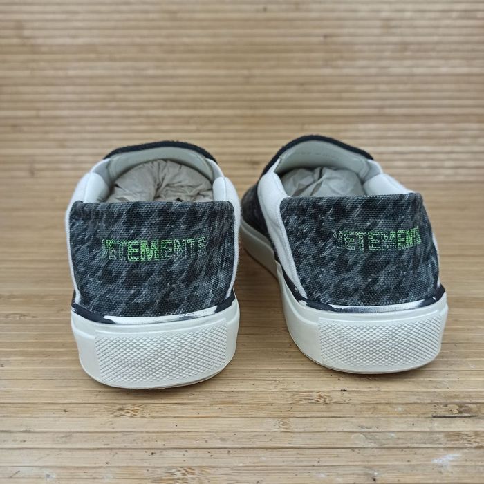 Мокасини Vetements Babouche Розмір 39 (25 см.)