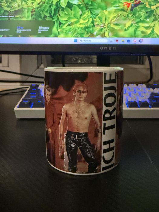 Kubek ich troje dimo