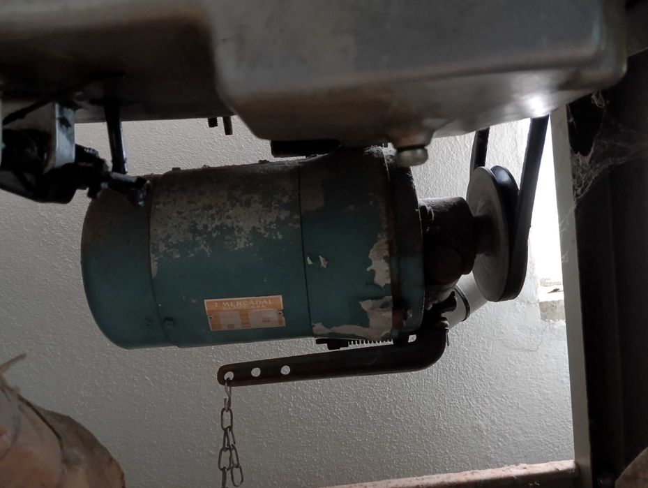 Máquina de costura industrial Consew