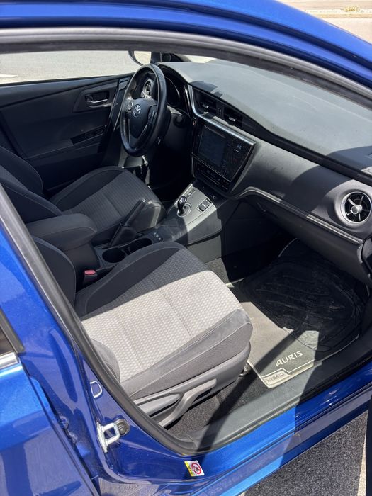 Toyota Auris 1.8 hibrido 80mil kms