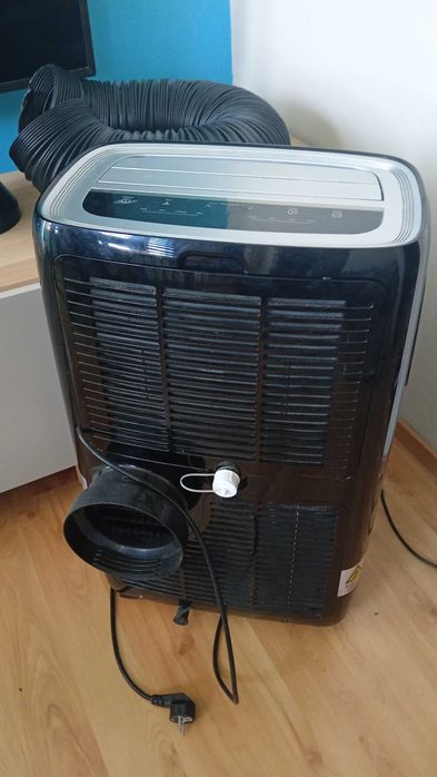 Klimatyzator przenośny Sencor SAC MT9021C 9000 BTU 35m2 Czarny Komplet