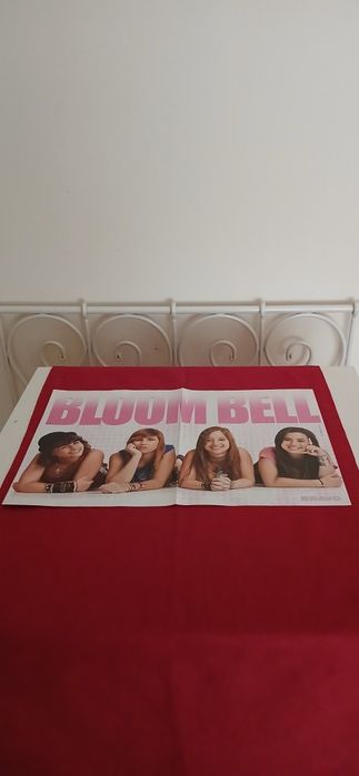 Poster Bloom Bell