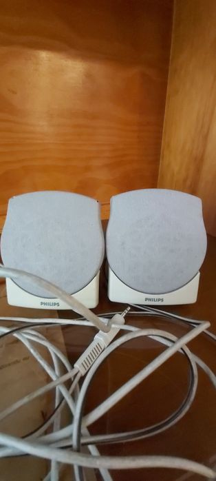 4€ Cada coluna philips