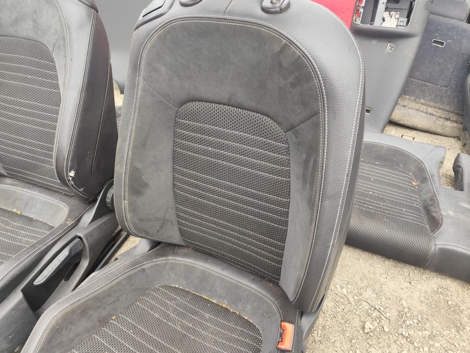 VW Scirocco III MK3 skóry fotele skórzane podsufitka podłokietnik
