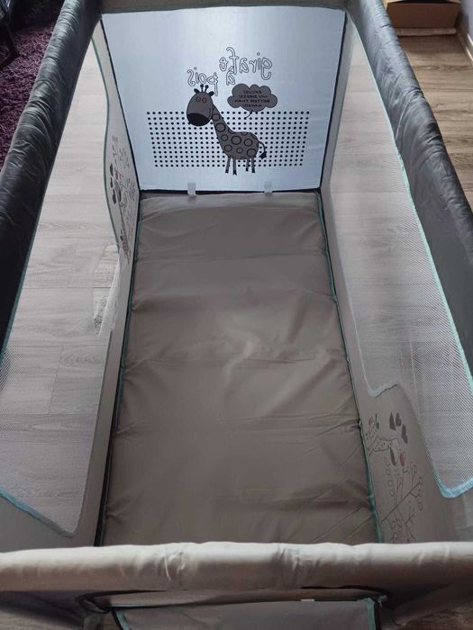 Łóżeczko turystyczne dziecięce składane