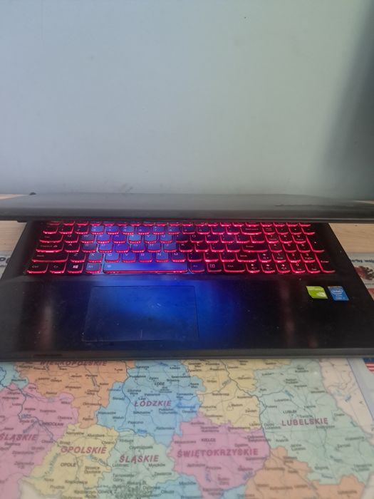 Sprzedam laptop do gier