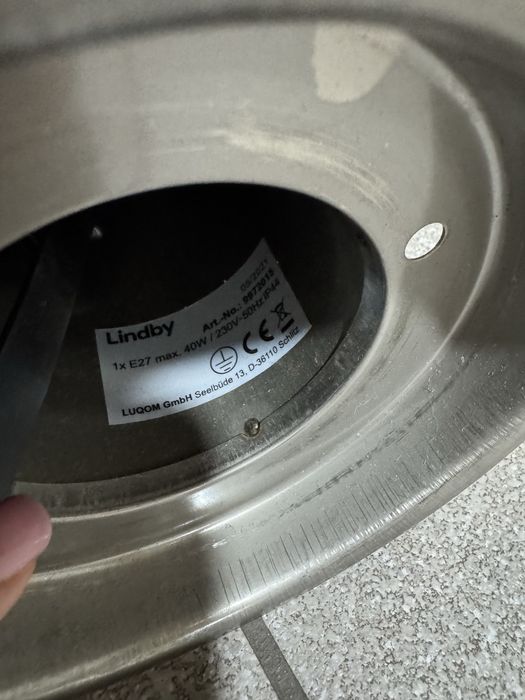 Dwoe piękne ogrodowe, tarasiwe lampy lindby