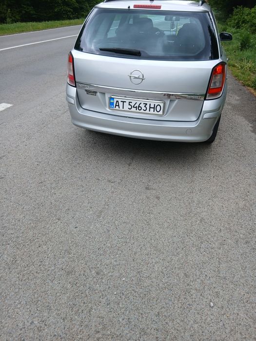 Opel Astra2008року