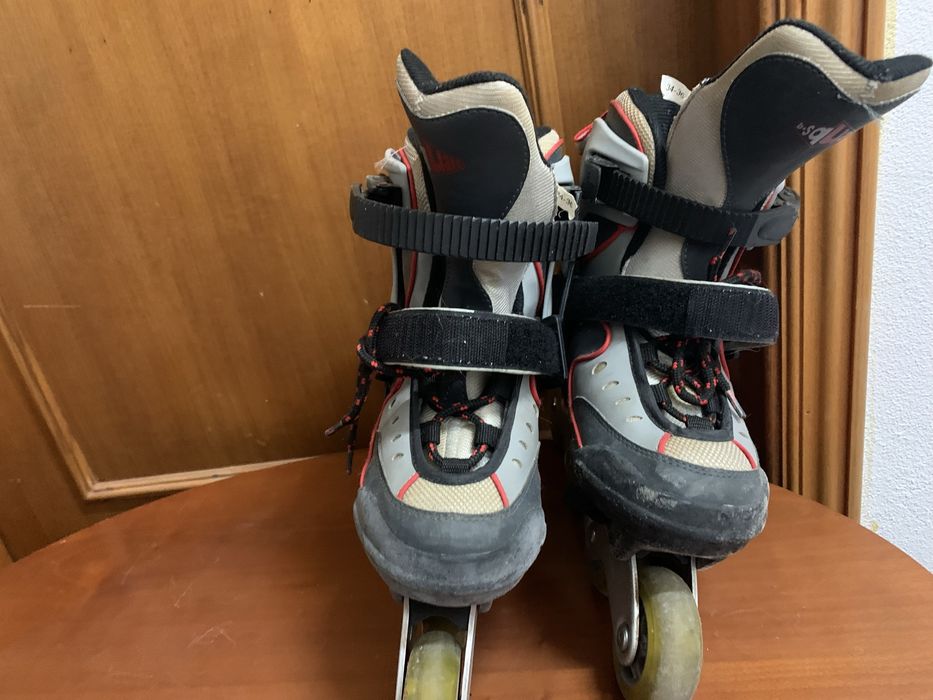 Parina em linha de rapaz ajustáveis 34-36