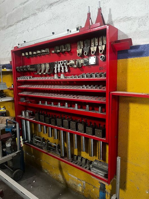 Esticador de carroçaria