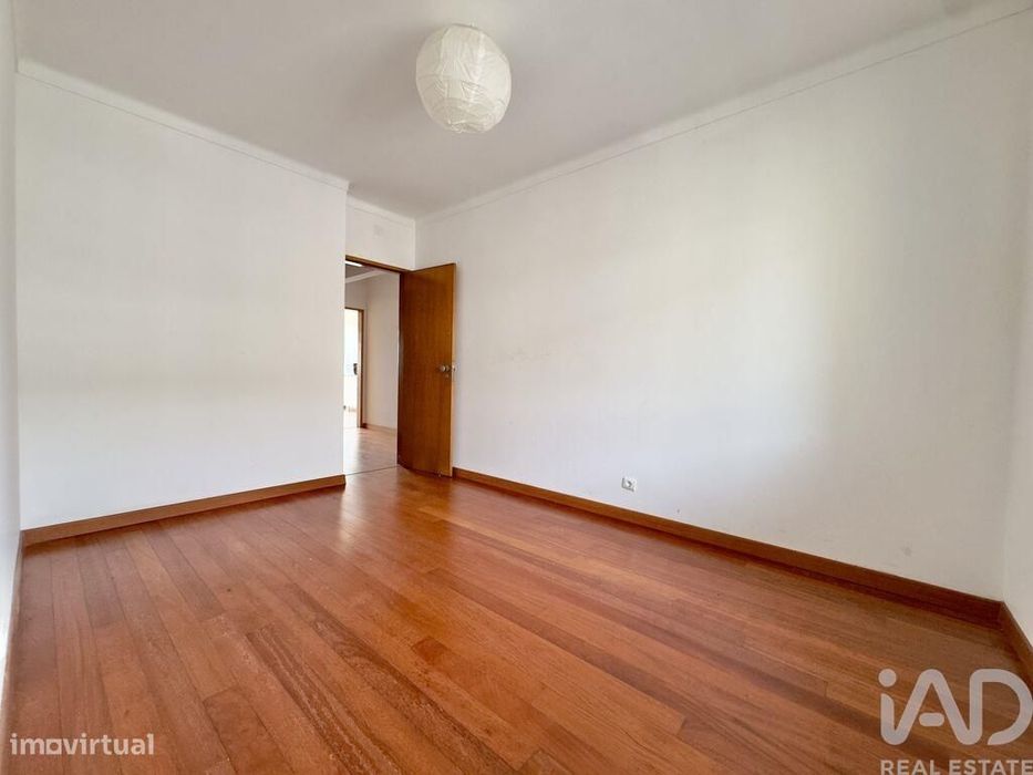 Apartamento T3 em Samora Correia de 86 m2