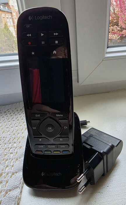 Pilot uniwersalny Logitech Wrocław Fabryczna • OLX.pl