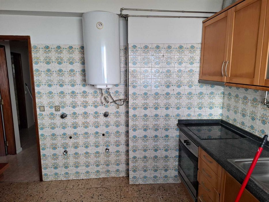 T2 para alugar na Ericeira / T2 apartment for rent in Ericeira