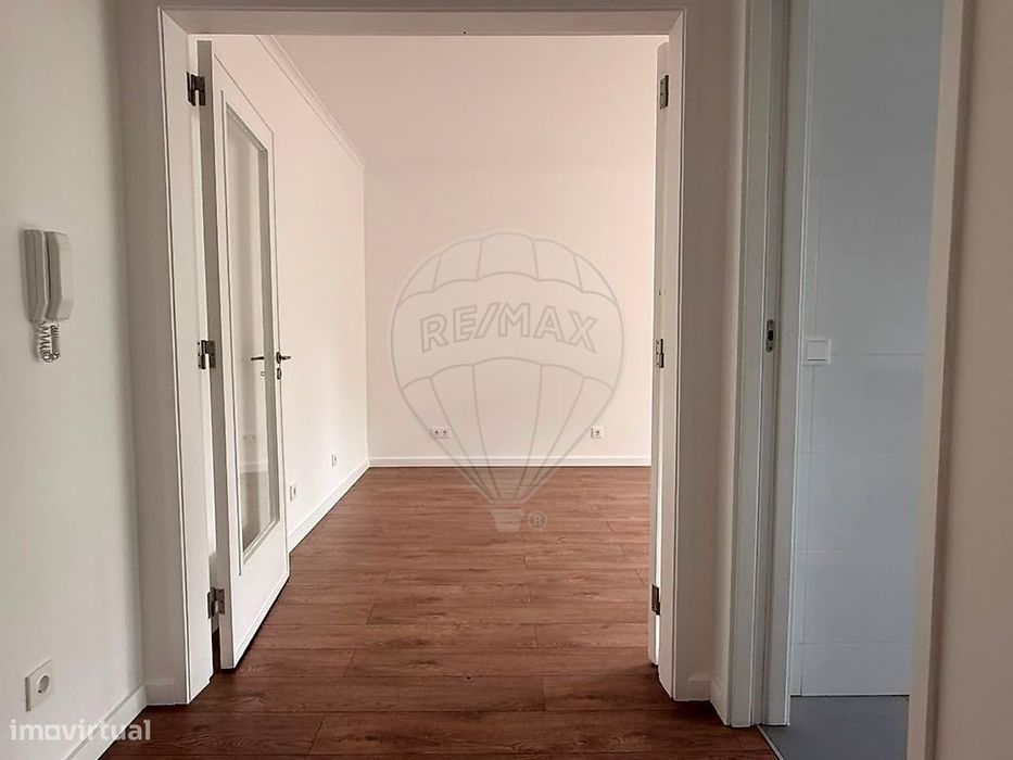 Apartamento T1 para arrendamento