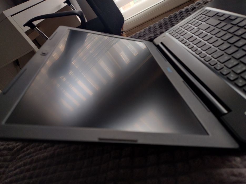 Laptop do pracy i grania DELL G3 3579
