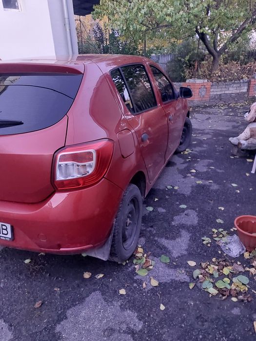 Продам Рено Сандеро