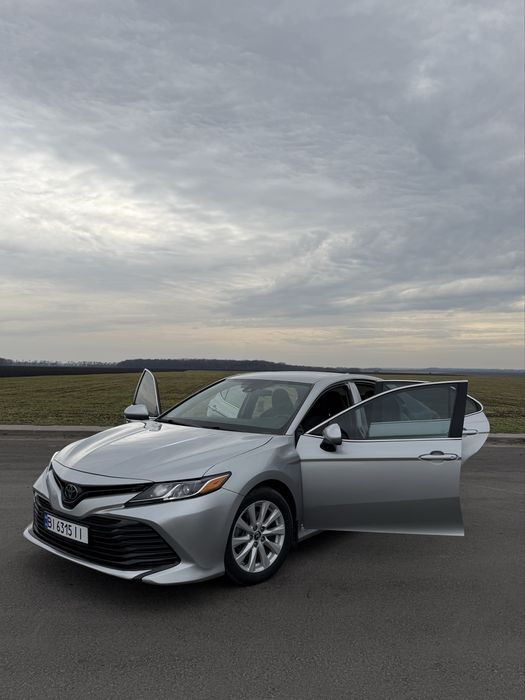 Продам Toyota Camry 70 2018
