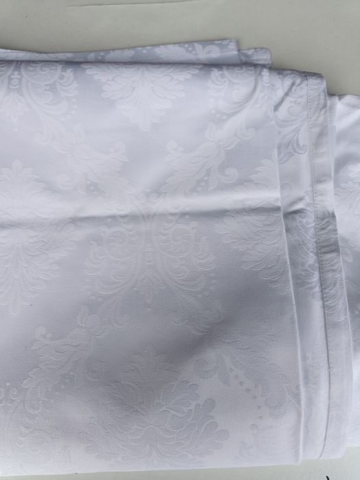 Obrusy bawelniany biały 230/230 cm