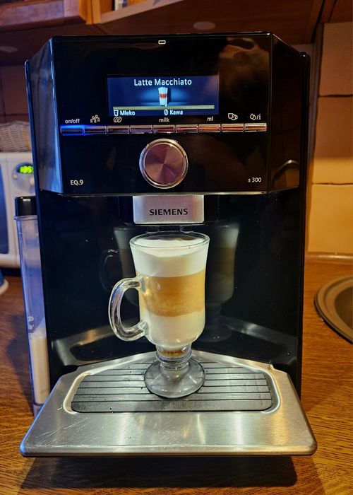 Ekspres do kawy Siemens EQ9 S300