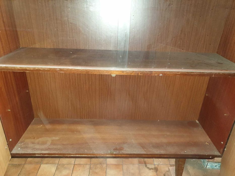 Komoda z czasów PRL