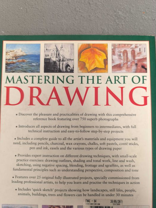 Mastering the Art of Drawing — Ian Sidaway & Sarah Hoggett