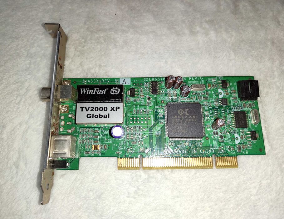Zabytkowa Karta do komputera PC graficzna? telewizyjna WInFast XP 2000