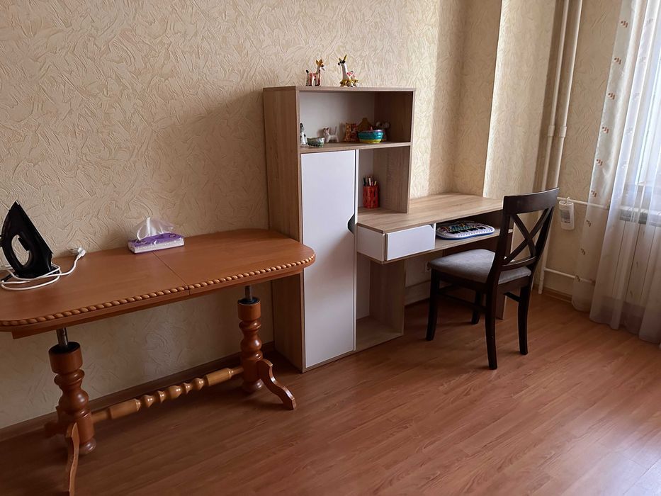 Квартира двокімнатна в Києві подобово