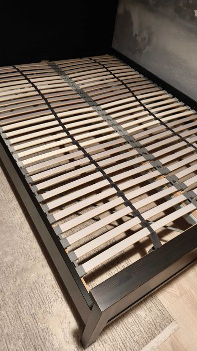 Łóżko drewniane Hemnes