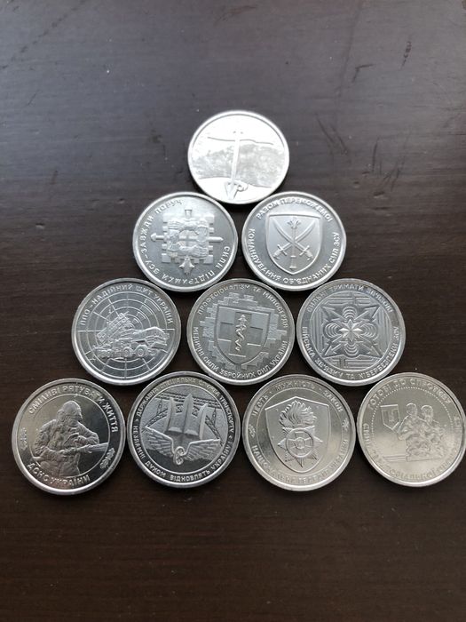 Монети 10 грн колекційні