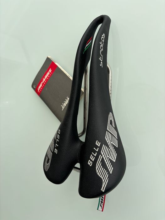 Selim Selle SMP Stratos preto